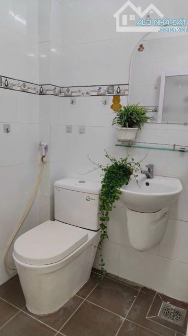 Bán nhà đẹp 2 tầng ,ngang 4.2mx16.5m.Tân Thuận Tây ,Quận 7.Giá 5.5 tỷ. - 3