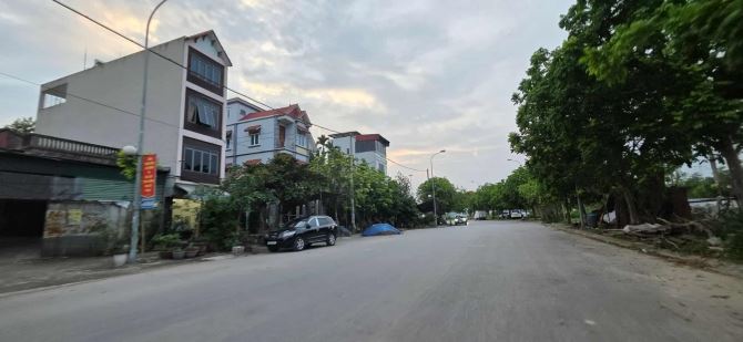 🔥MỘT LÔ DUY N,HẤT TÀM XÁ - ĐÔNG ANH  MẶT ĐƯỜNG 22M – VỈA HÈ – KINH DOANH ĐỈNH - GIÁ ĐẦU T - 3