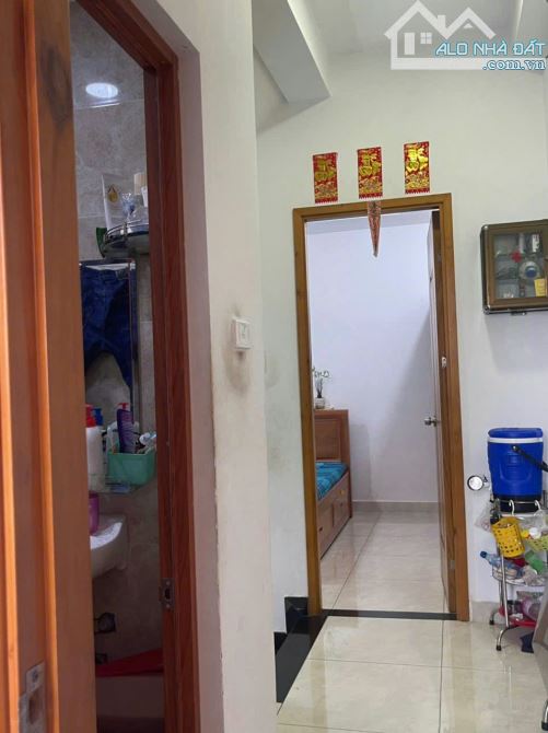 Hẻm xe hơi, khu đường Lê Văn Quới, 4 tầng, 4pn, 2 sân thượng, nhỉnh 4 tỏi - 3