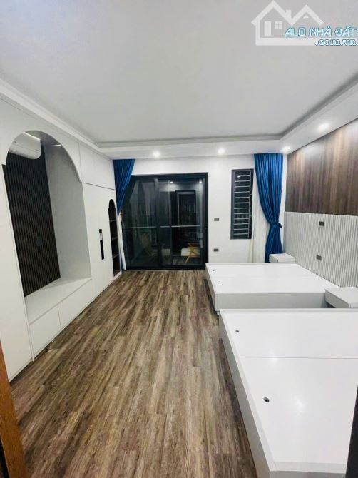 Cho thuê nhà MỚI ĐẸP KĐT Văn Khê 80m x 5 tầng thông sàn 26tr - 3