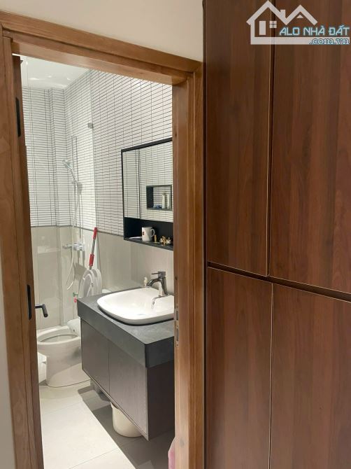 Toà Nhà CHDV 80/12/177-177A Dương Quảng Hàm, GV; 270m2 - Hầm 6 Tầng; DT 200Tr/Th; 39 Tỷ - 3