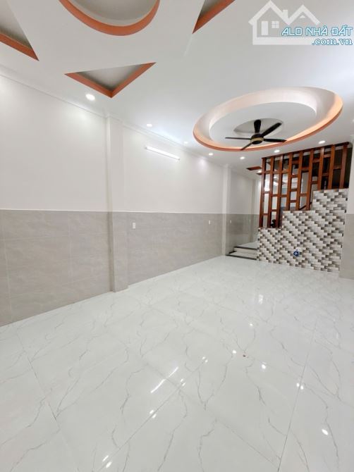 Mặt Tiền 4 Tầng - 4x20 - Tân Phong - Quận 7 - Nhỉnh 14 Tỷ - 3