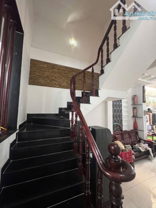 Bán nhà HXH,dt 4x20 trệt 2 lầu-4PN-3WC- gần siêu thị Mega QL1a - 3