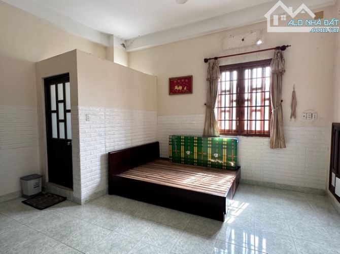 Bán gấp nhà MTKD Bùi Minh Trực, xe hơi ngủ nhà, 190m2, ngang hơn 6m, SHR, HCĐ, chỉ 23.5tỷ. - 3