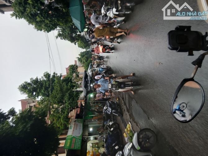 3.7 tỷ / 68 m2/ 5.5 Mt/ Đấu Giá Lệ Chi - 3
