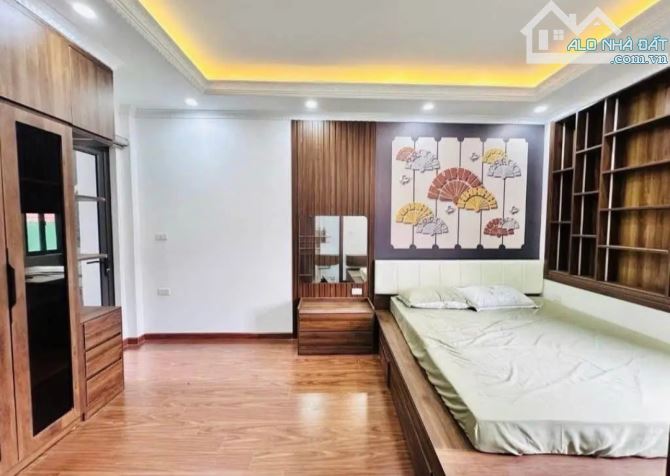 SIÊU HIẾM: NHỈNH 200TR/M, Ô TÔ ĐỖ CỬA, NHÀ 5 TẦNG, THANG MÁY, SỔ ĐỎ 65M NGÕ THÔNG PHỐ TRƯƠ - 3