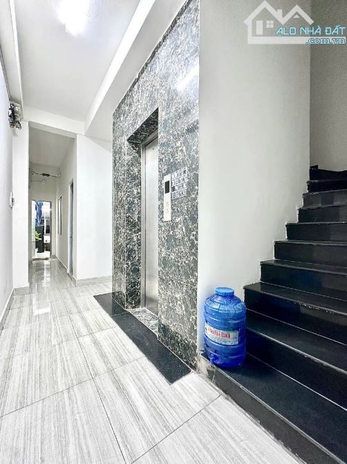 Bán nhà Lê Văn Thọ, chợ Hạnh Thông Tây, thu nhập 100tr/tháng, 6 tầng, 100m2, giá 17.8 tỷ - 3