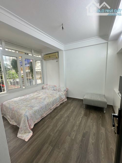 TẬP THỂ TRUNG TÂM ĐỐNG ĐA-86M-LÔ GÓC- 3PHÒNG NGỦ-TẦNG 2-CỨU HOẢ ĐỔ CỬA-5TỶ 6 - 3
