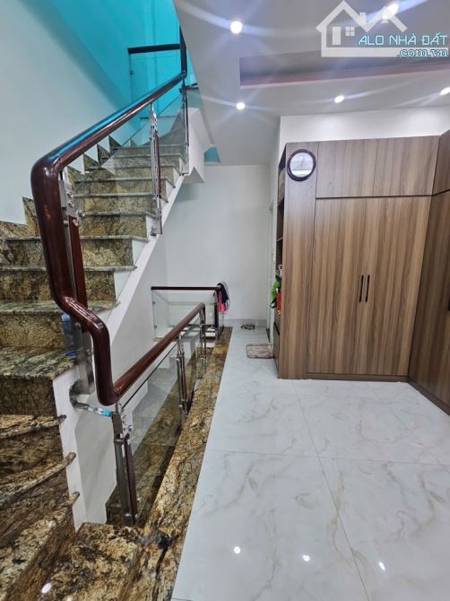 🏡Bán nhà Trường Chinh - 42m2 - Ngang 4.4m , 3 Tầng Full nội thất - HXH 4m, An Ninh 🏡 - 3