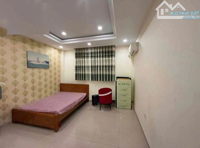 CHO THUÊ NHÀ 4 TẦNG SIÊU RỘNG – CÓ SÂN ĐẬU ÔTÔ – MẶT TIỀN ĐƯỜNG 9M, HBP, T. ĐỨC - 3