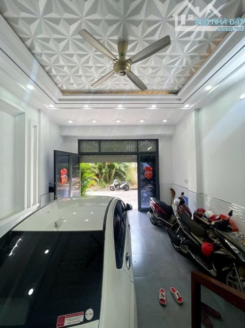 BÁN NHÀ 4 TẦNG 70M² (5x14) – HẺM XE HƠI VÀO NHÀ – TÂN THỚI NHẤT Q12 – 7,5 TỶ CÒN TL - 3