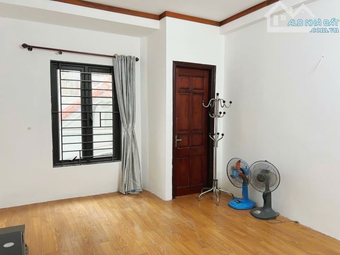 💥 GIÁ TỐT- BÁN NHÀ LĨNH NAM-Ô TÔ ĐỖ CỔNG-NGÕ NÔNG-THIỆN TRÍ BÁN NHANH-32 M2-8.6 TỶ - 3