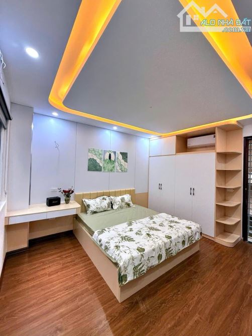 CỰC HIẾM PHẢI THẬT NHANH MỚI KỊP KIM GIANG Ô TÔ TRÁNH KINH DOANH GẦN PHỐ 40M2 CHỈ 11 TỶ - 3
