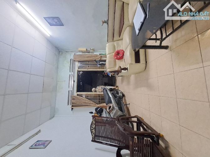 BÁN NHÀ HẺM XE HƠI NGUYỄN VĂN ĐẬU - BÌNH THẠNH - 2 TẦNG - 85M2 - 10.X TỶ - 3