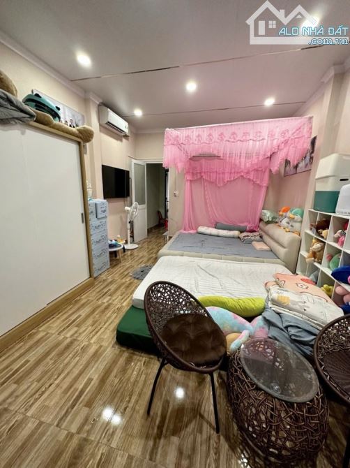 Bán nhà 2 tầng 45M² (4X13), 2 mặt tiền Liên Khu 8-9, gần Ngã Tư Bốn Xã, chỉ hơn 4 tỷ - 3