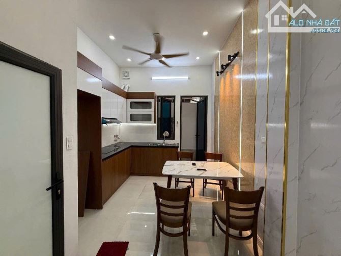 B.ÁN NHÀ PHÂN LÔ QUÂN ĐỘI TỨ HIỆP DÂN XÂY 45M 5 TẦNG SÁT Ô TÔ GIÁ 8.6 TỶ - 3