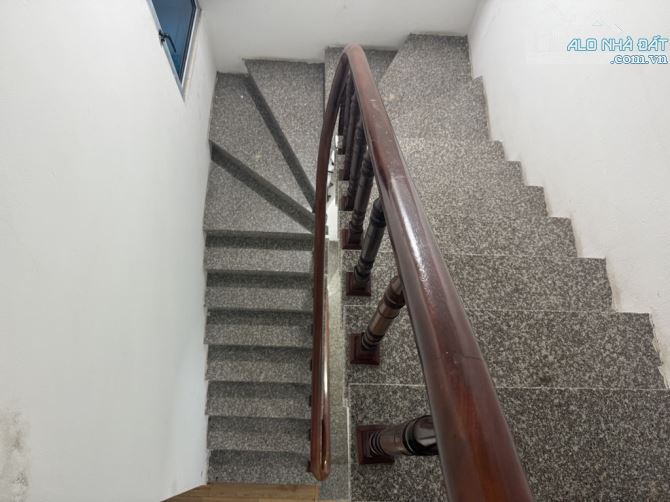💥 THẠCH BÀN 🏠 Dân Xây 45m2 × 4 Tầng, Ôtô đỗ Cửa - Vào Nhà, Gần AEON, Gi.á Hơn 8 t.ỷ - 3