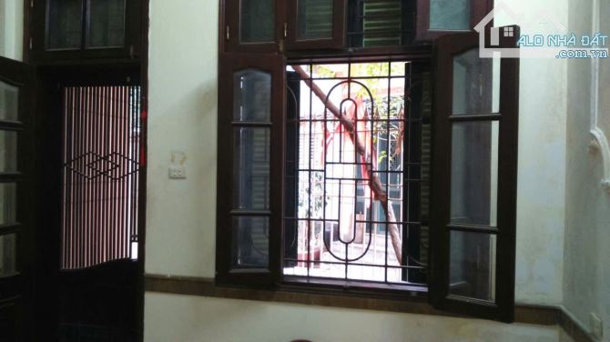 Cho thuê nhà 55m2*5 tầng phố Trần Quang Diệu, Hoàng Cầu, Đống Đa - 3
