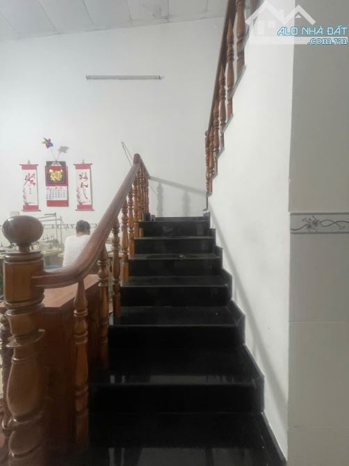 Gấp Bán nhà gần chợ Bình Thành hẻm 6m xe hơi ngủ nhà 80m2-2 Tầng Nhỉnh 4 tỷ - 3