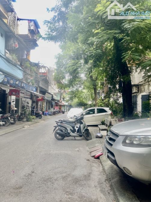 Bán nhà Phân Lô Khuất duy tiến Trung Hoà. 42m2. ô tô tránh, kinh doanh. Giá 16.9 ty - 3