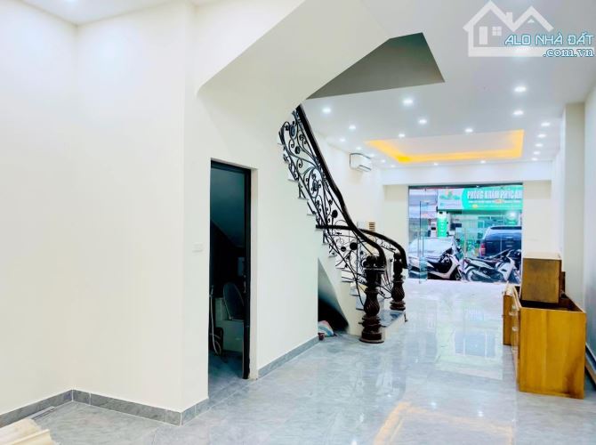 BÁN TOÀ VĂN PHÒNG SIÊU ĐẸP MẶT PHỐ HOÀNG NGÂN QUẬN CẦU GIẤY-DT 87M2 6TẦNG MT 4.6M- 45.9 TỶ - 3
