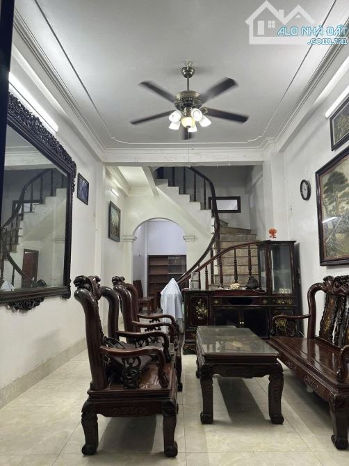 Cho thuê nhà số 20/1 phố Phúc Tân, phường Phúc Tân, quận Hoàn Kiếm, HN. DT 47m x 4 tầng, - 3