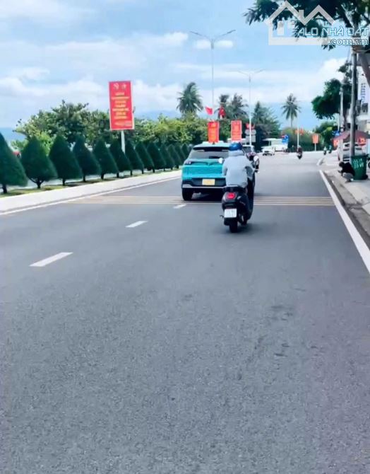 ✅Bán nhà 2 tầng view Biển  mặt tiền khu Tái định cư  Hòn Đỏ - Phạm Văn Đồng - 4