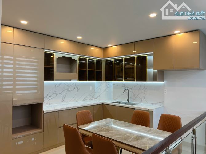 Bán nhà 5 tầng Kiệt ôtô Trần Thanh Mại, TP Huế, cạnh bến xe Phía Nam, giá chỉ 3,98 tỷ - 4