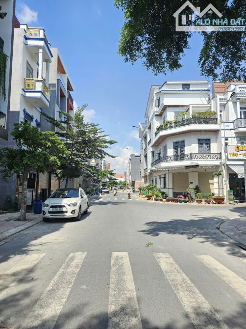 Bán nhà mới 1T2L 4x15m hoàn công, đường N1 KDC Phú Hồng Đạt, full nội thất - 4