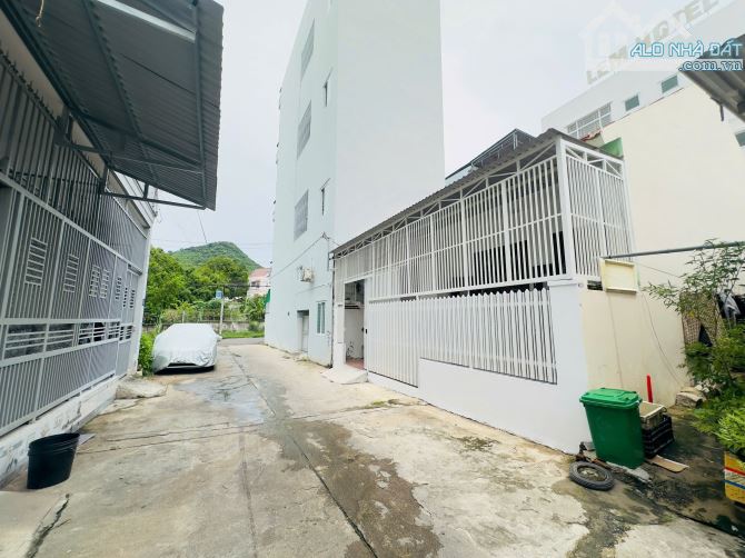Bán nhà vị trí đẹp gần biển diện tích ngang 7,5m, tổng hơn 80m², thiết kế thoáng mát hiện - 4