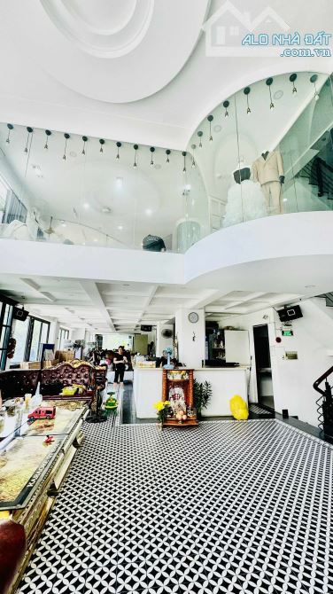 TÒA NHÀ 9 TẦNG LÔ GÓC TÂN MỸ Q7 – THANG MÁY – 2.000M² SÀN – DT 300TR/THÁNG – GIÁ 139 TỶ TL - 4