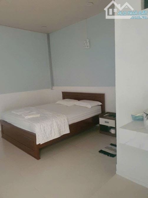 ⭐️⭐️ Giảm 1.3 tỷ! Nhà Mặt tiền SHR 4 tầng 81m2, Vuông – Đường Số 49 Bình Tân - 4