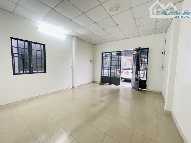 🔥 Chính chủ gửi bán nhà C4 đúc BTCT Hẻm 5m Hiệp Thành 13 -PHT- Q12-Dt :152m2 Giá 4, 4tỷ - 4