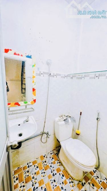 HÀNG XÓM DELASOL ~20M NGANG 3,4M NỞ HẬU TÀI LỘC - NHÀ 2 TẦNG MỚI HẺM 3M - HẺM 1/ SÁT MẶT T - 4