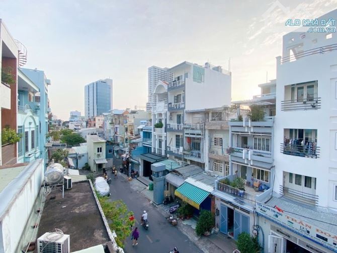 BÁN NHÀ QUẬN 11 MẶT TIỀN 5 TẦNG  PHAN XÍCH LONG- NGAY 3 THÁNG 2- 50M- 9.15 TỶ - 4