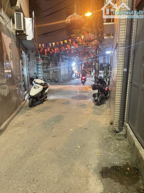 BÁN NHÀ BÙI XƯƠNG TRẠCH, KHƯƠNG ĐÌNH, LÔ GÓC, Ô TÔ, DT 40M2, GIÁ 8.35 TỶ - 4