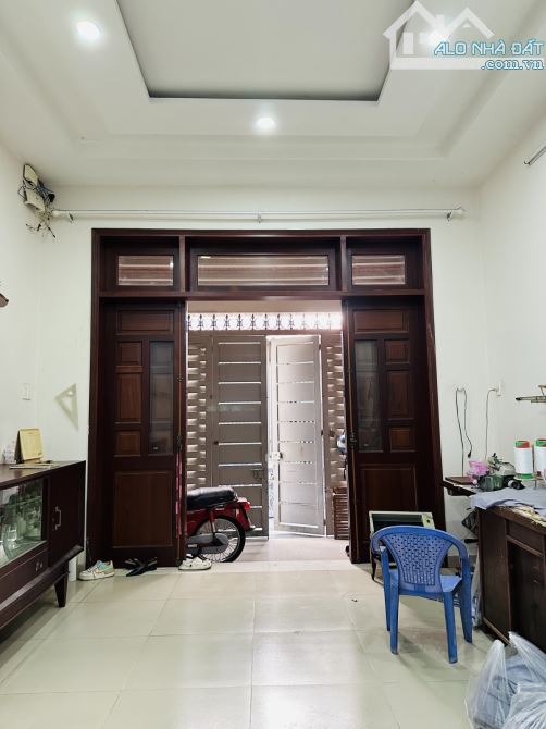 Bán nhà Tân Bình - Giáp Q10 - 72M² - 4 tầng - xe hơi - 4