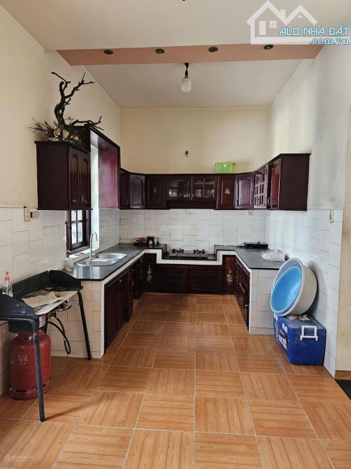 Cho thuê nhà Mặt Tiền 8x40m 1 lầu  Tân Kỳ Tân Quý Quận Bình Tân - 2