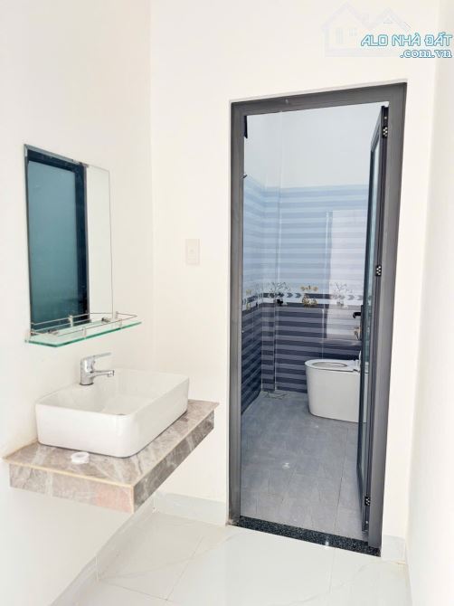 BÁN NHÀ 1 TRỆT 1 LẦU – HẺM 39 NGUYỄN PHÚC CHU - 4