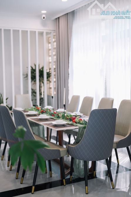 Bán biệt thự triệu đô nằm ngay trung tâm cách Hồ Xuân Hương chỉ 100m - 4