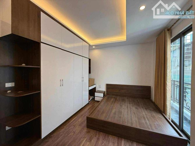 Cực hiếm! Phố Tân Mai ngõ thông, ô tô đỗ, nhà mới full nội thất, 39m2 giá 7.35 tỷ - 4