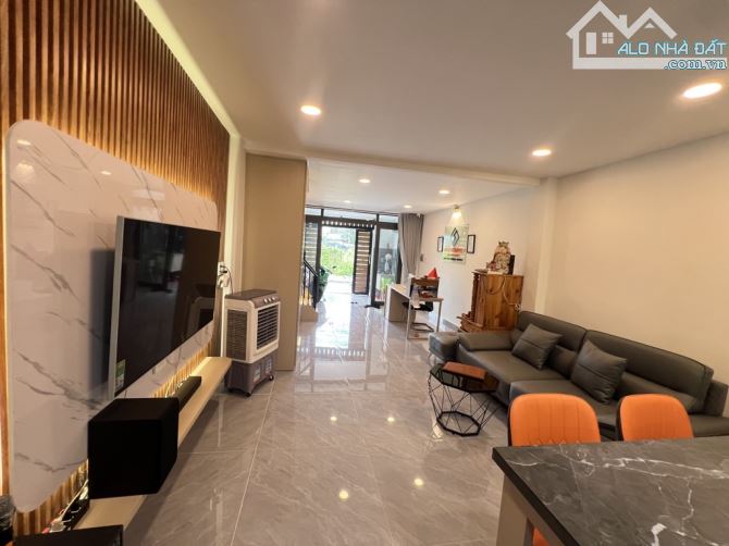 🔥 NHÀ MỚI FULL NỘI THẤT CAO CẤP – ĐƯỜNG Ô TÔ TRÁNH – HOÀN CÔNG ĐẦY ĐỦ 🔥  . - 4