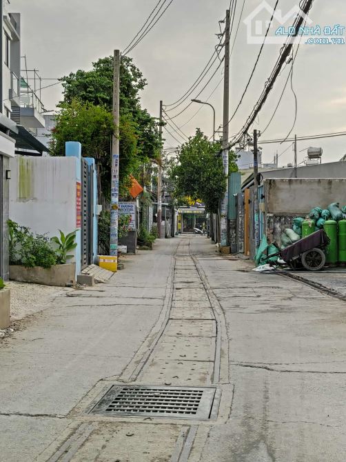 Bán nhà HXT Trung Mỹ-Tân Xuân , Hóc Môn DT 316 m2 .Giá chỉ  9.3 tỷ (TL) - 4