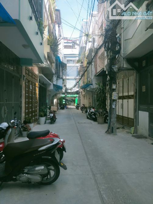 Bán Nhà 575/86 Nguyễn Đình Chiểu, Quận 3. DT: 3.2m*10m. CN: 29m2. 5 Tầng. Giá 9.9  tỷ - 4