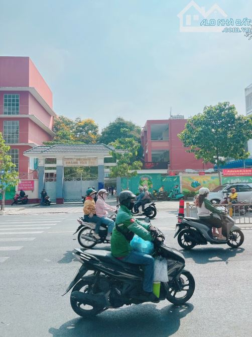 BÁN NHÀ CHỈ 7 TỶ – CĂN XE HƠI 10M – KHU VIP NGUYỄN TRI PHƯƠNG Q.10 - 4