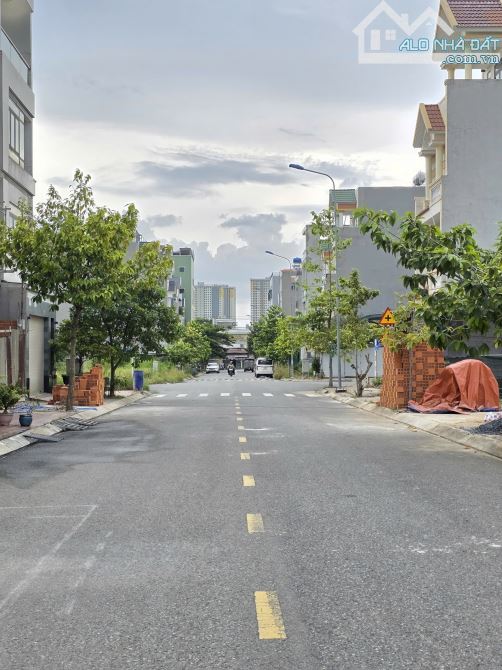 📌5.4 tỷ📌 Bán đất trục chính D1 Phú Hồng Thịnh 9 ngay Ql1K giáp ranh Thủ Đức - 4
