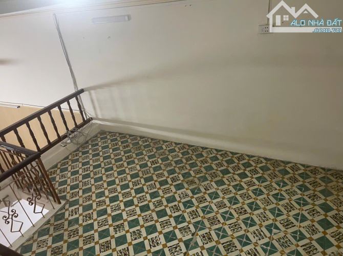 Cho thuê nhà ngõ 100 Kim Ngưu, 50m2 x 2.5 tầng, 9.5 Triệu VP.cty, ở gia đình - 4
