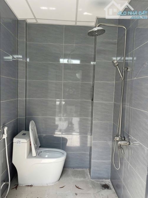 Nhà Bán mặt tiền đường cách Tỉnh Lộ 8 200m Khu Dân Cư 7x13 full Thổ xây dựng Nhà mới 100% - 4