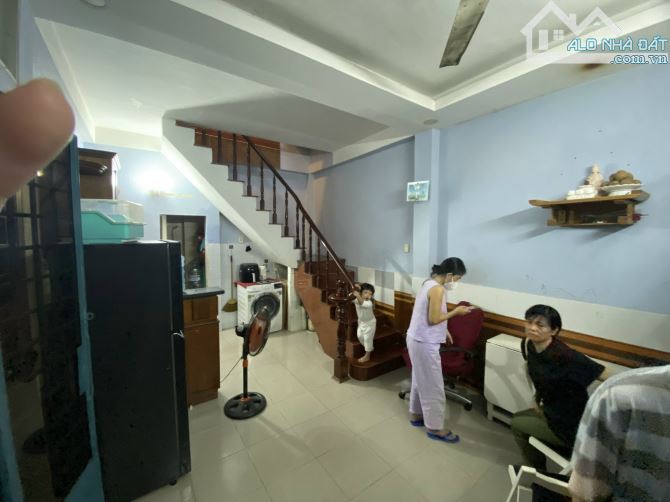 Bán nhà Trần Khắc Chân, Q.1 – 3.8x9m, trệt 2 lầu, giá chỉ 6.5 tỷ - 4