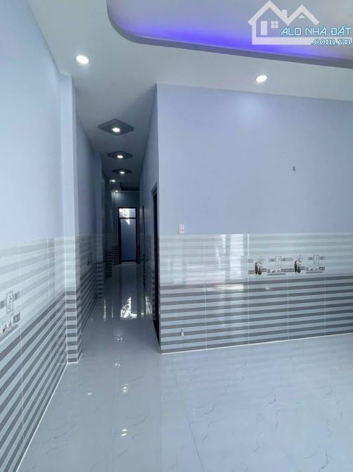 Nhà cấp 4 vừa xây xong, SHR, 124,6m2, Tân An Hội, Giá chỉ 750Tr. - 4